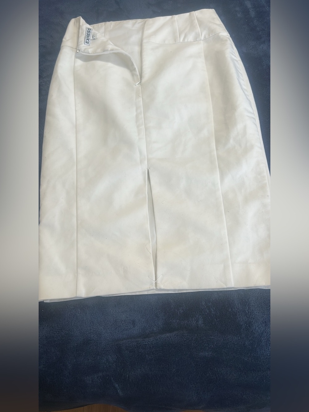 Express White Pencil Skirt with Center Back Slit